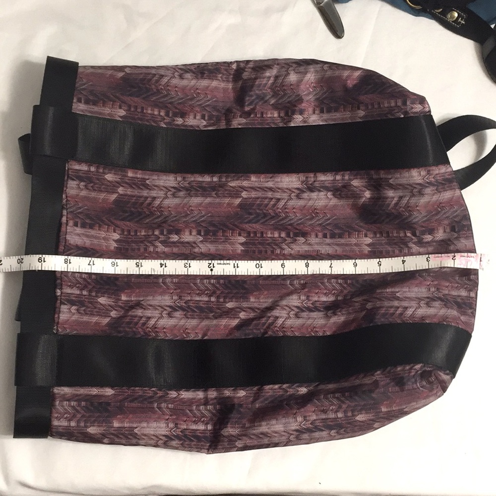 Fabletics Bucket Backpack - image 7